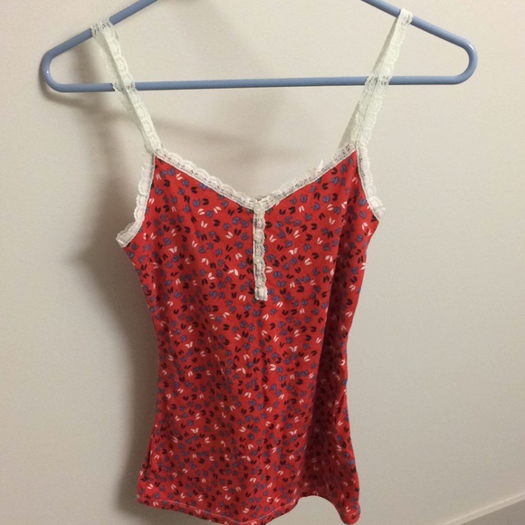 Old Navy Tops - Form fitted tank top Old Navy Tops - Form fitted tank top